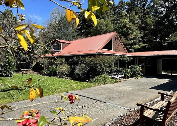 Kauri Lodge